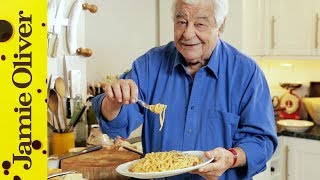 Real Spaghetti Carbonara  Antonio Carluccio [upl. by Herrle]