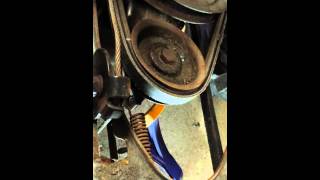 Troy Bilt  MTD Drive belt change [upl. by Onitsuj]