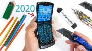 2020 Moto RAZR Durability Test  Will the Folding Icon Survive [upl. by Chiaki]