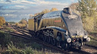 4498 “Sir Nigel Gresley” at Eaglescliffe  261022 [upl. by Matejka655]