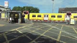 Birkdale Level Crossing [upl. by Abijah]