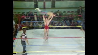 Dynamite Kid vs Davey Boy Smith 10291982 [upl. by Gloriana]