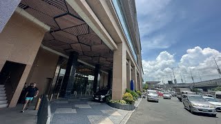 Sheraton Manila Hotel Review amp Tour [upl. by Machutte]