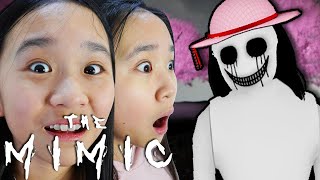 Janet and Kate are SCARED of the MIMIC Chapter 1  Roblox [upl. by Lukey]