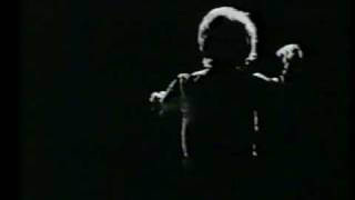 Edith Piaf  La Foule LIVE 1962 [upl. by Ydnes]